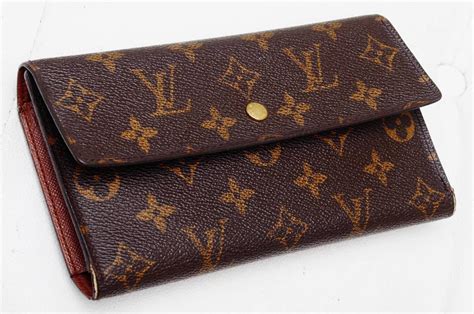 lv womens wallet travel|Lv wallet for women price.